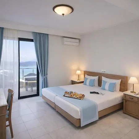 Ionian Hospitality - Fully Renovated - Seafront Nikiana