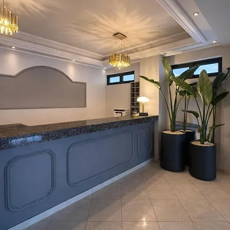 Ionian Hospitality - Fully Renovated - Seafront 3* Nikiana