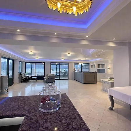 Hotel Ionian Hospitality - Fully Renovated - Seafront