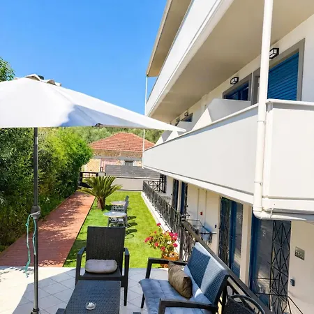 Ionian Hospitality - Fully Renovated - Seafront Hotel